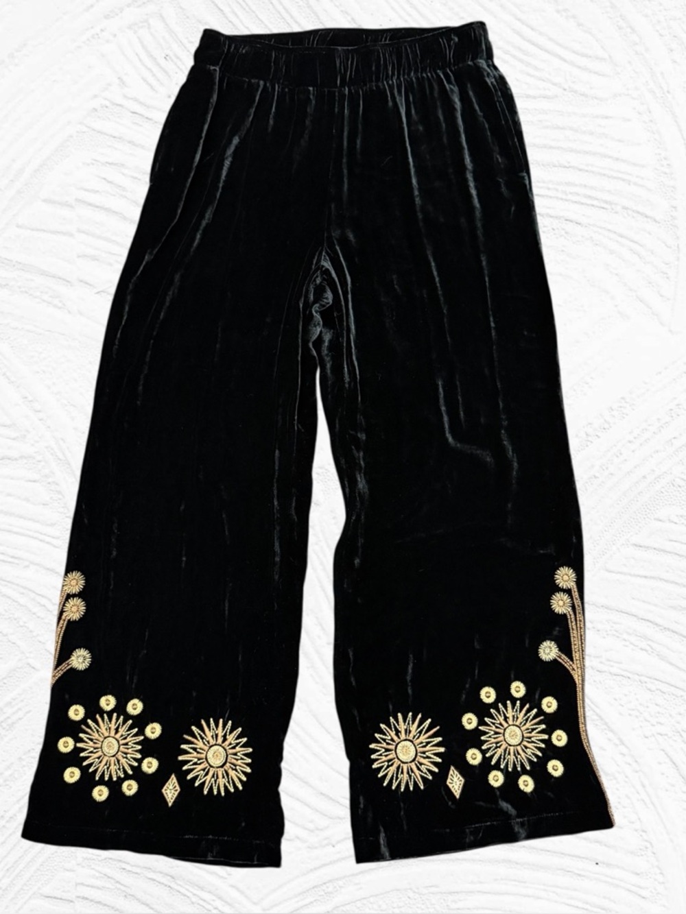 Johnny Was Heidi Velvet Wide Leg Pant Medium Black Pull on Embroidered Celestial